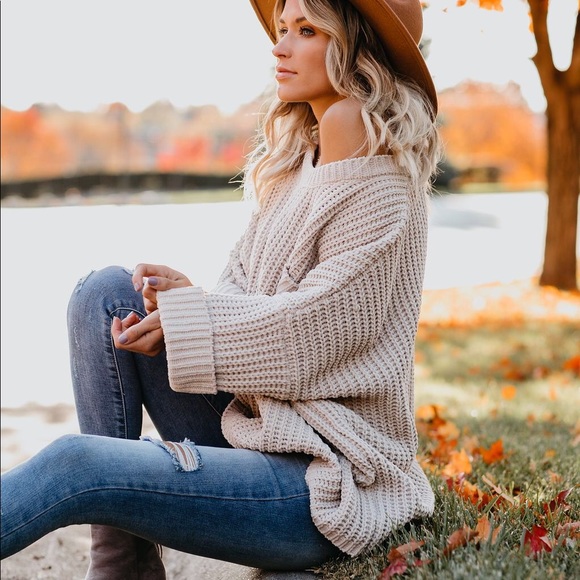 Cloudy Day Knit Sweater Vici - Picture 4 of 8